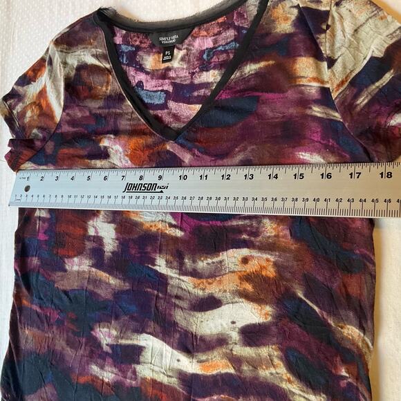 Simply Vera Vera Wang Women’s Short Sleeve V-neck Blouse size Petite S, Purple - Picture 3 of 9